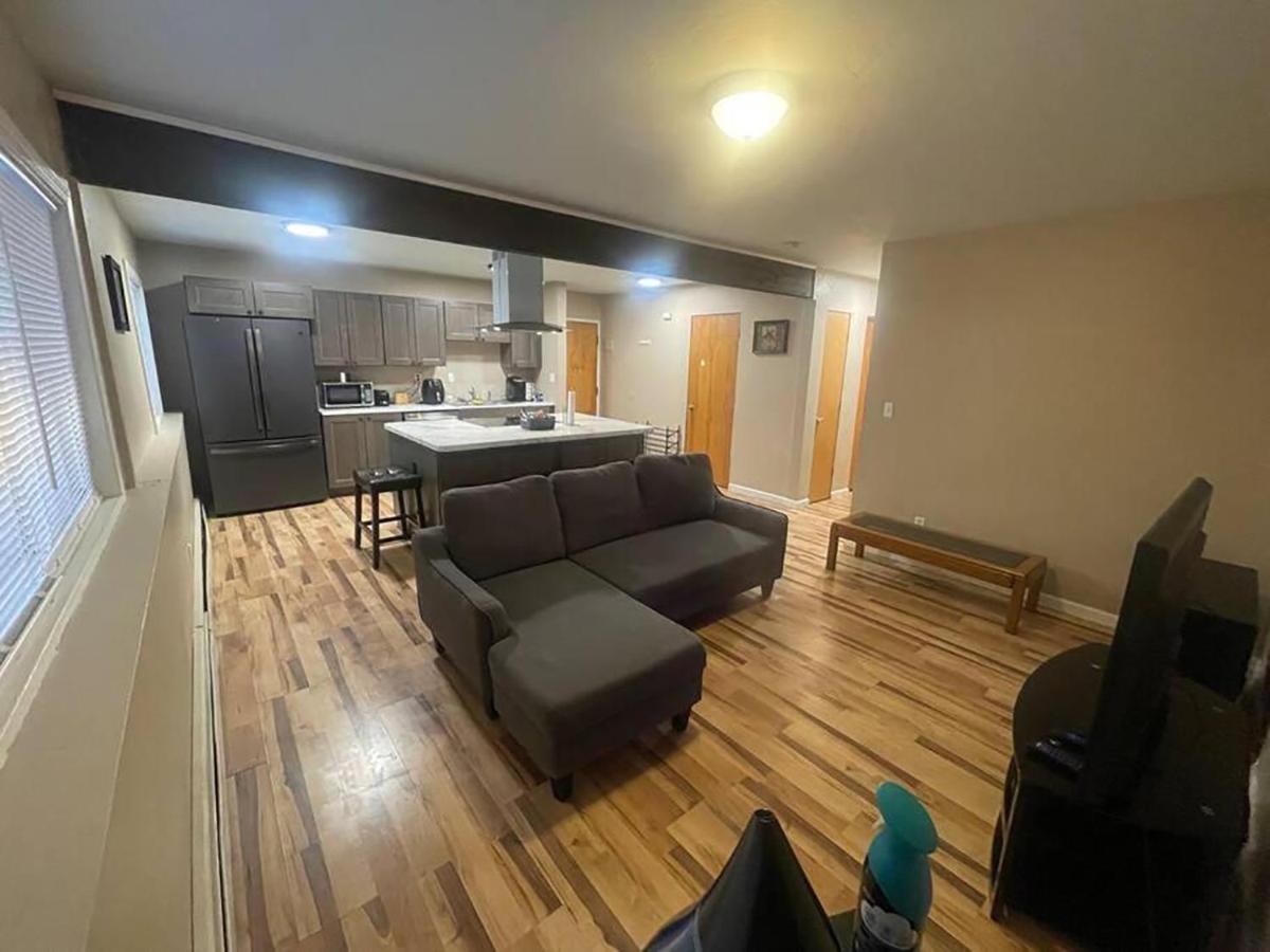 Centrally Located 2Br Spacious High-Speed Internet Анкоридж Екстер'єр фото
